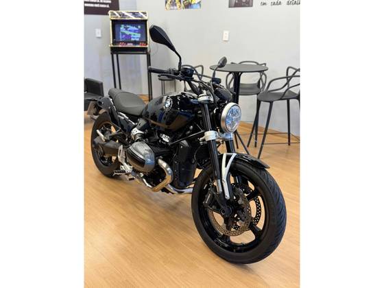 BMW R 12 CRUISER 